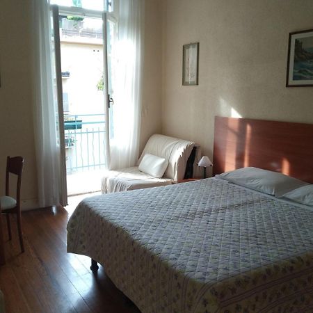 Hotel Lucciola Bordighera Luaran gambar