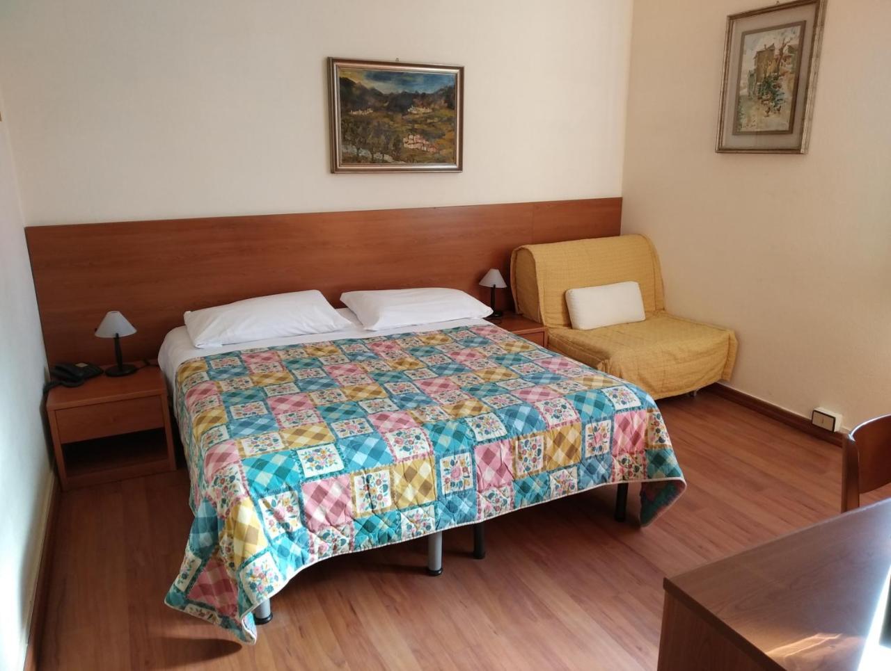 Hotel Lucciola Bordighera Luaran gambar