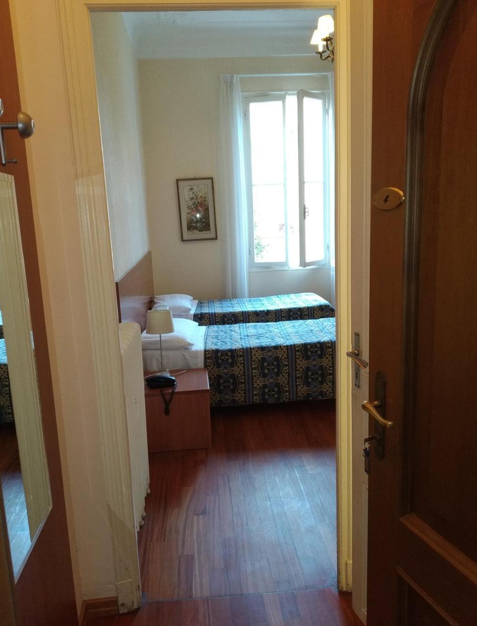 Hotel Lucciola Bordighera Luaran gambar